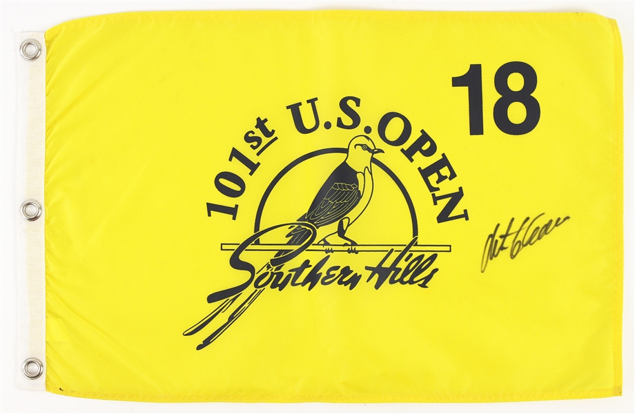 2001 Retief Goosen Signed 101st US Open Golf Flag (PSA/DNA)