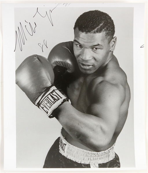 1988 Mike Tyson Heavyweight Champion Signed 8x10 Photo (JSA)