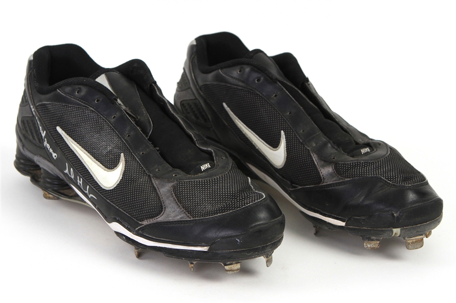 2009 Adrian Gonzalez San Diego Padres Signed Game Worn Nike Cleats (MEARS LOA & PSA/DNA)