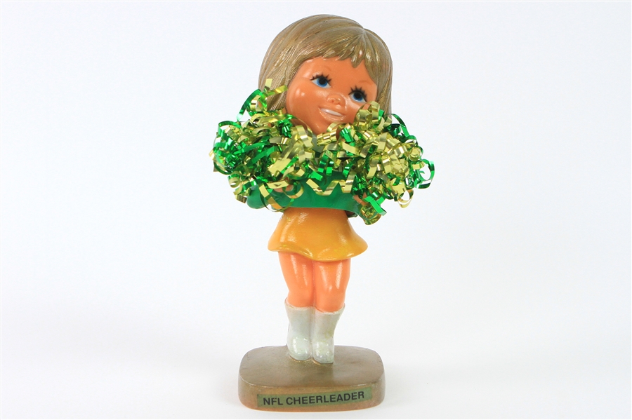 1970s Green Bay Packers 7.5" NFL Cheerleader Nodder