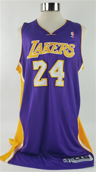 2013-14 Kobe Bryant Los Angeles Lakers Road Jersey (MEARS A5)