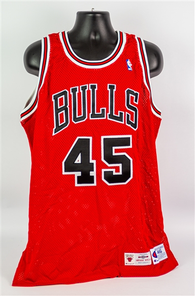 1994-95 Michael Jordan Chicago Bulls Signed Pro Cut #45 Road Jersey (MEARS A5/Upper Deck Authentication/JSA)