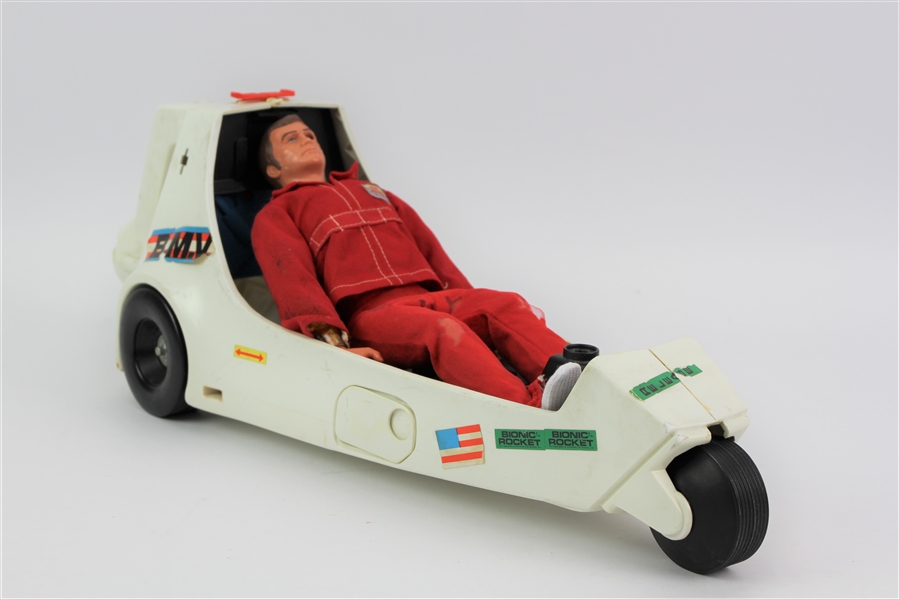 1973 Six Million Dollar Man Bionic Drag Race 21" Motorcycle Toy w/ Full Size Action Figure