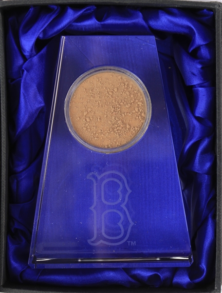 2009 Boston Red Sox Crystal Paper Weight w/ Fenway Park Game Used Dirt (MEARS LOA/MLB Hologram/Steiner)