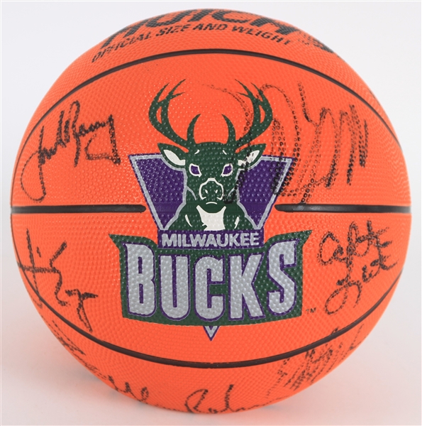 1994-95 Milwaukee Bucks Team Signed Basketball w/ 14 Signatures Including Glenn Robinson, Vin Baker, Mike Dunleavy & More (JSA)