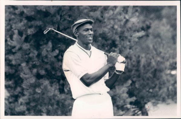 1986-96 Michael Jordan Chicago Bulls Away From the Game Golfing "Chicago Sun-Times" Original Type 1 Photo - Lot of 11 (Sun Times Hologram/MEARS Type 1 Photo LOA)