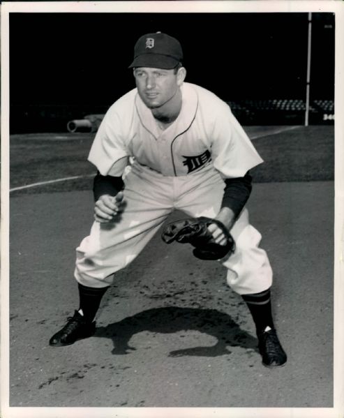 1946-51 George Kell Detroit Tigers "The Sporting News Collection Archives" Original Type 1 8" x 10" Photos (The Sporting News Collection Hologram/MEARS Original Type 1 Photo LOA) - Lot of 2