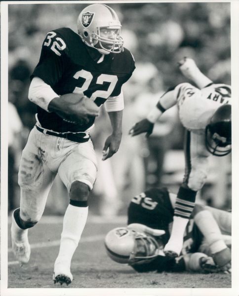 1983-85 Marcus Allen Los Angeles Raiders "The Sporting News Collection Archives" Original Type 1 8" x 10" Photo (Sporting News Collection Hologram/MEARS Type 1 Photo LOA) - Lot of 2