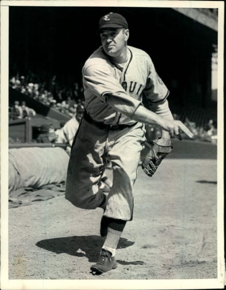 1938 Bobo Newsom St. Louis Browns "The Sporting News Collection Archives" Original Type 1 7" x 9" Photo (Sporting News Collection Hologram/MEARS Type 1 Photo LOA)