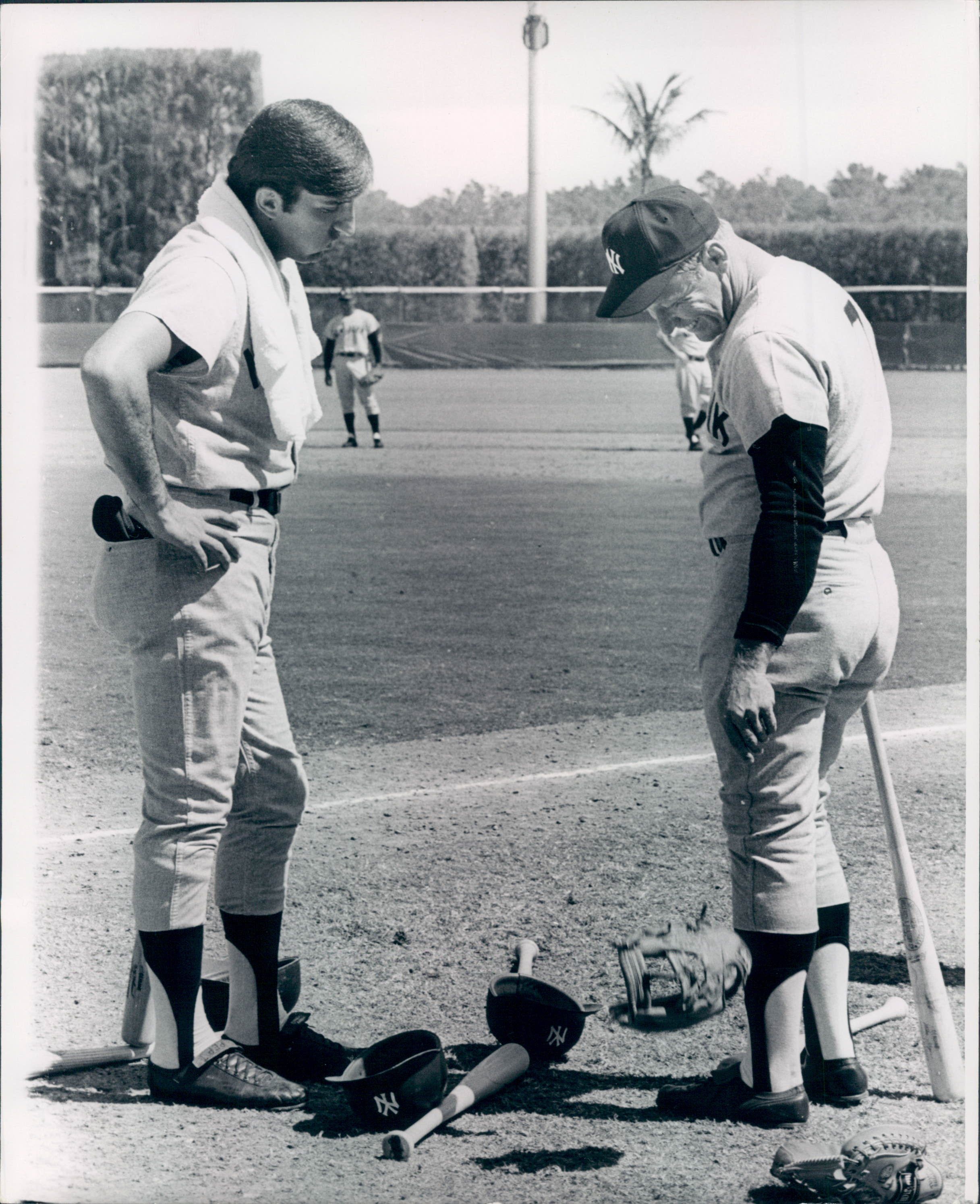 Lot Detail - 1968 MICKEY MANTLE AUTOGRAPHED NEW YORK YANKEES GAME