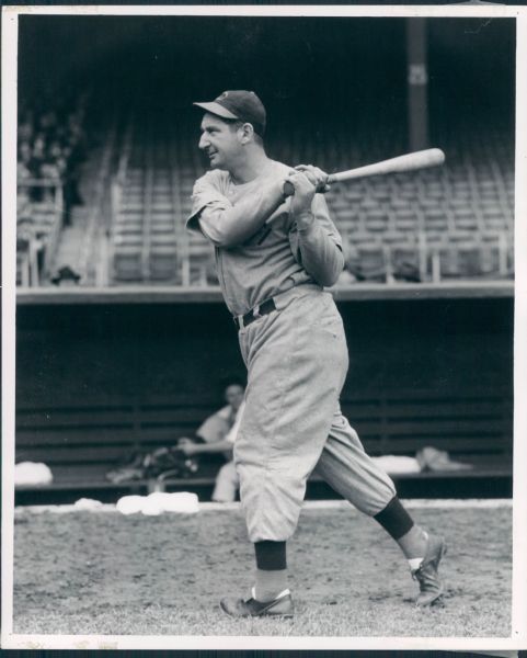 1940 Ernie Lombardi Cincinnati Reds "The Sporting News Collection Archives" Original Type 1 8" x 10" Photo (Sporting News Collection Hologram/MEARS Type 1 Photo LOA)