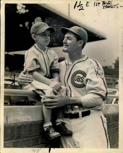 1939 Bill Lee Chicago Cubs "The Sporting News Collection Archives" Original Type 1 8" x 10" Photo (Sporting News Collection Hologram/MEARS Type 1 Photo LOA)