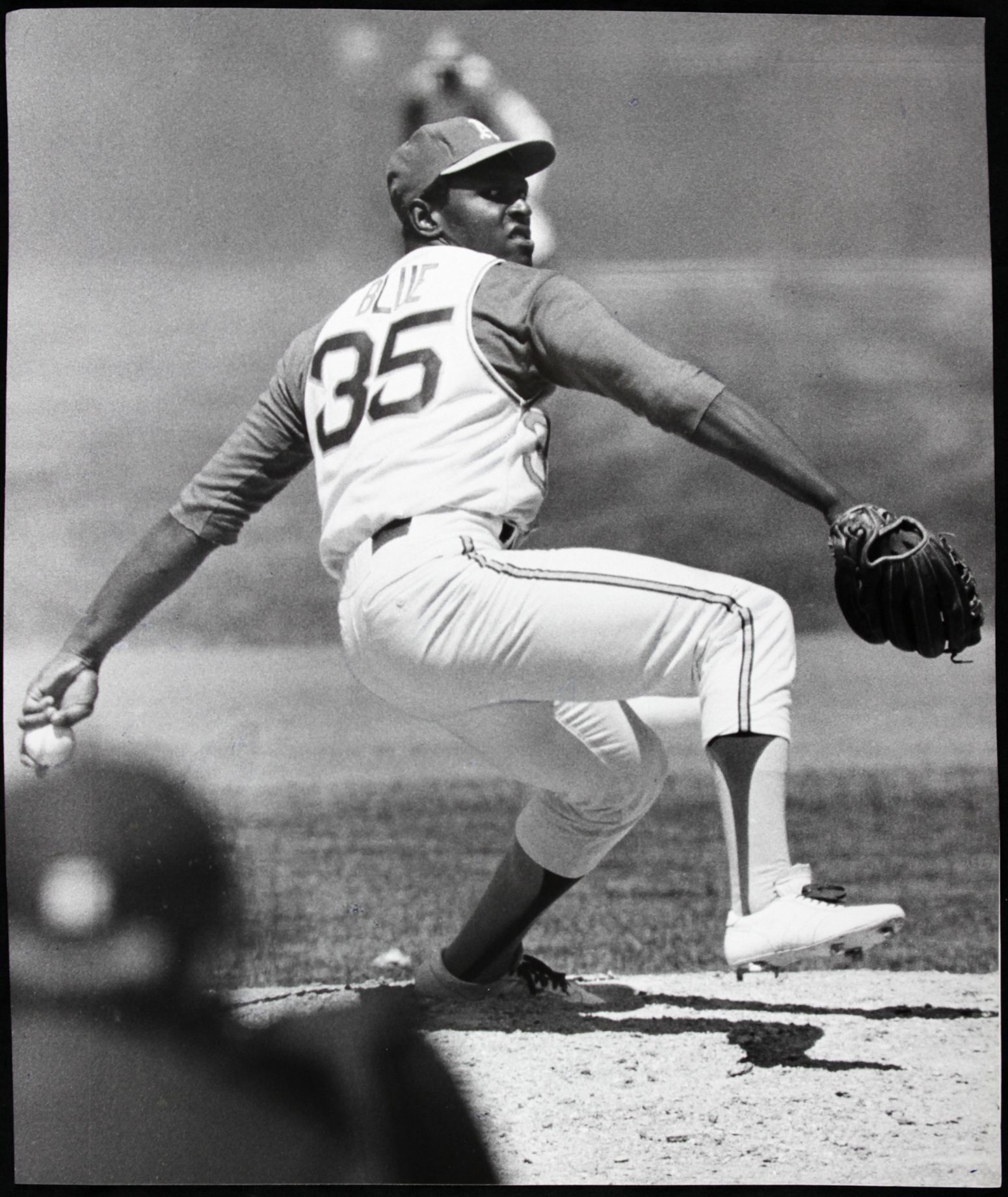 Vida Blue Ace Oakland A's (1971) Premium Poster Print - Photofile Inc.