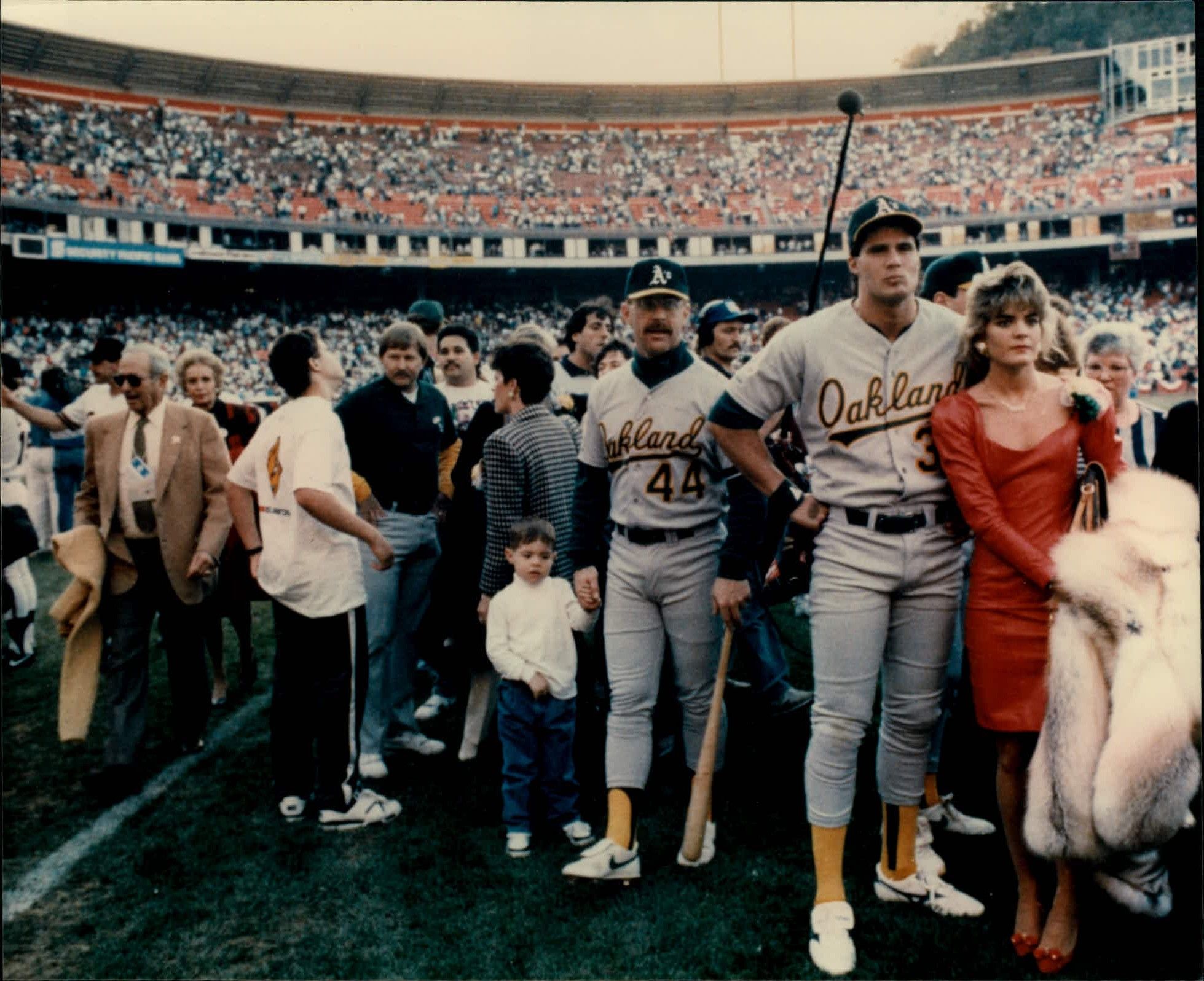 Lot Detail - 1989 Rickey Henderson Oakland Athletics World Series