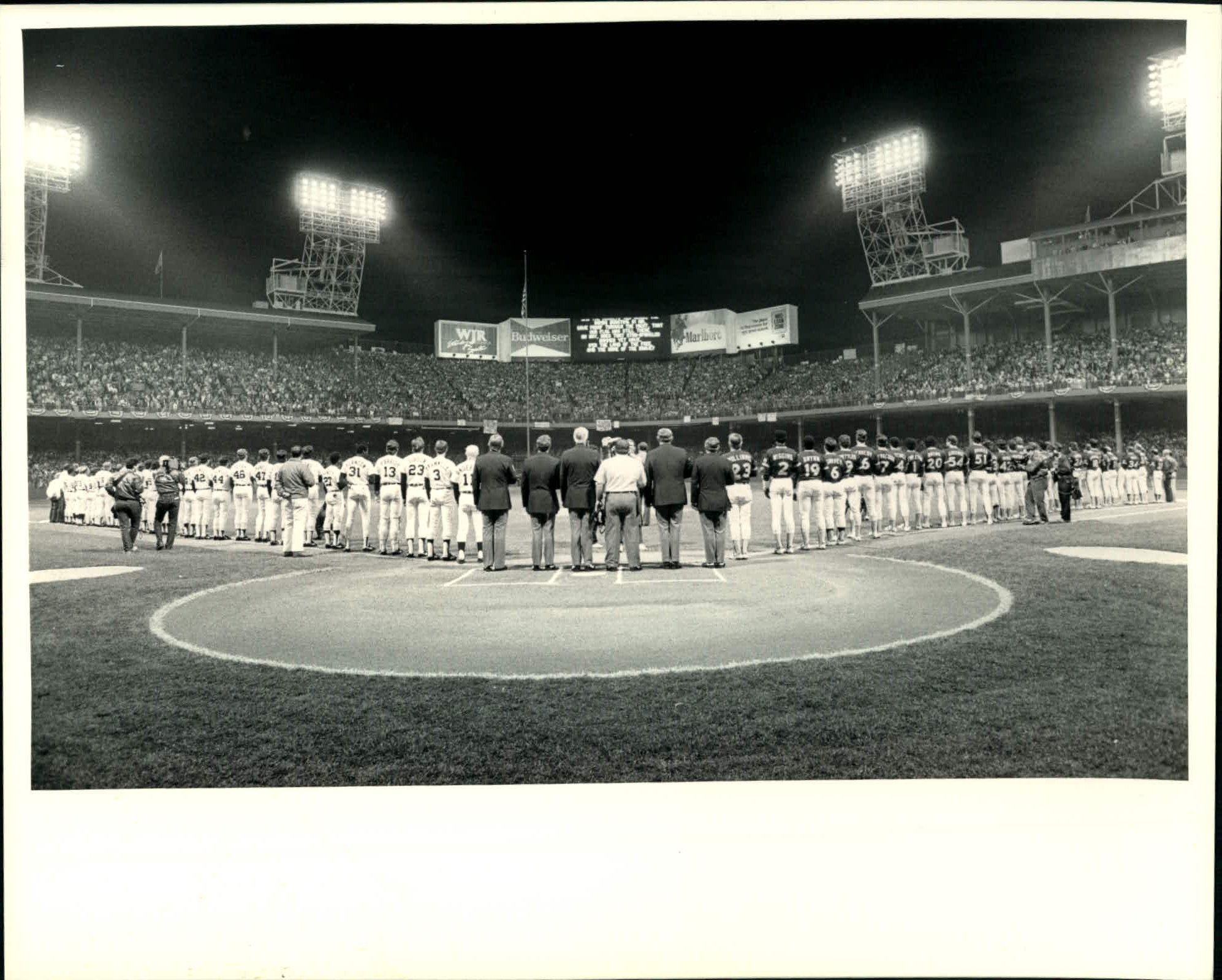 Lot Detail - 1984 World Series Detroit Tigers San Diego Padres The  Sporting News Collection Archives Original Type 1 Photos (Sporting News  Collection Hologram/MEARS Type 1 Photo LOA) - Lot of 50