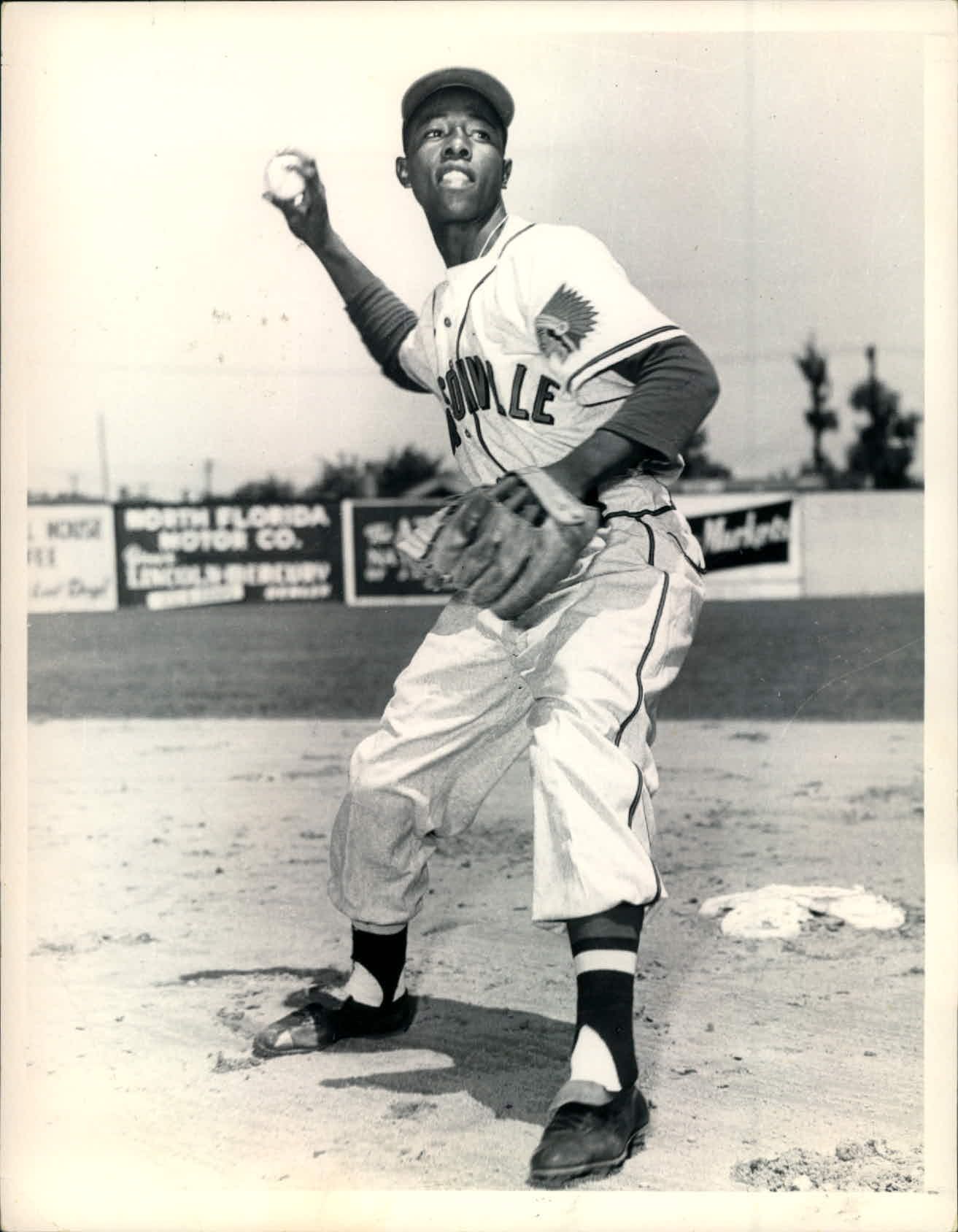 Milwaukee Braves 1953 Inagural Season, 8x10 Team Photo