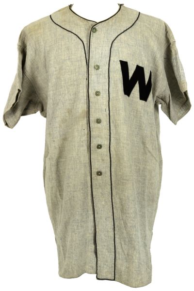 1947 Washington Senators Road Jersey (MEARS A3)