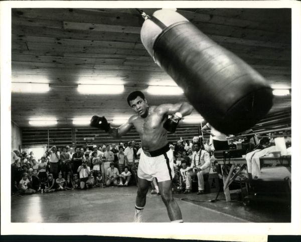 1978 Muhammad Ali 7" x 9" Photo