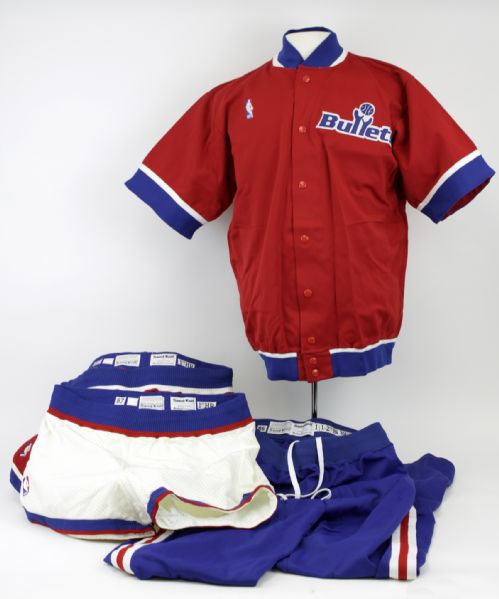 1987-88 Washington Bullets Game Worn Warmup, Pants, and Shorts - MEARS Auction LOA