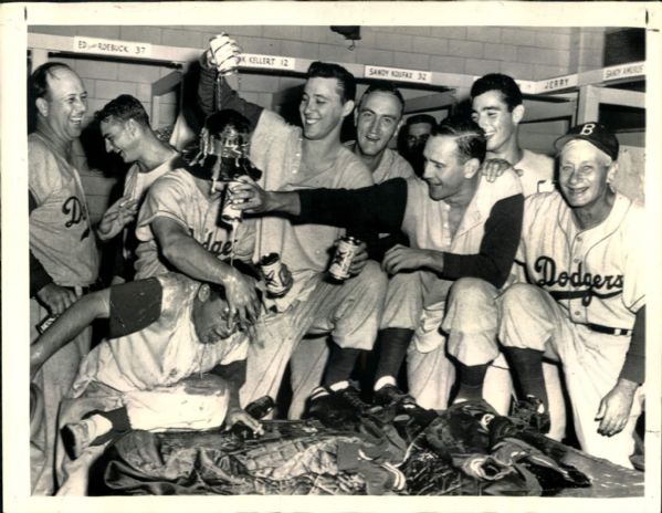 1955 Brooklyn Dodgers "The Sporting News Collection Archives" Original Photo (Sporting News Collection Hologram/MEARS Photo LOA)