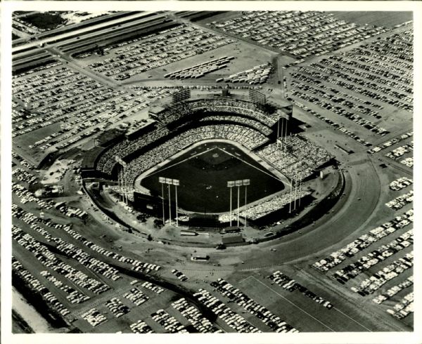 1962 Minnesota Twins Metropolitan Stadium "The Sporting News Collection Archives" Original 8" x 10" Photo (Sporting News Collection Hologram/MEARS Photo LOA)