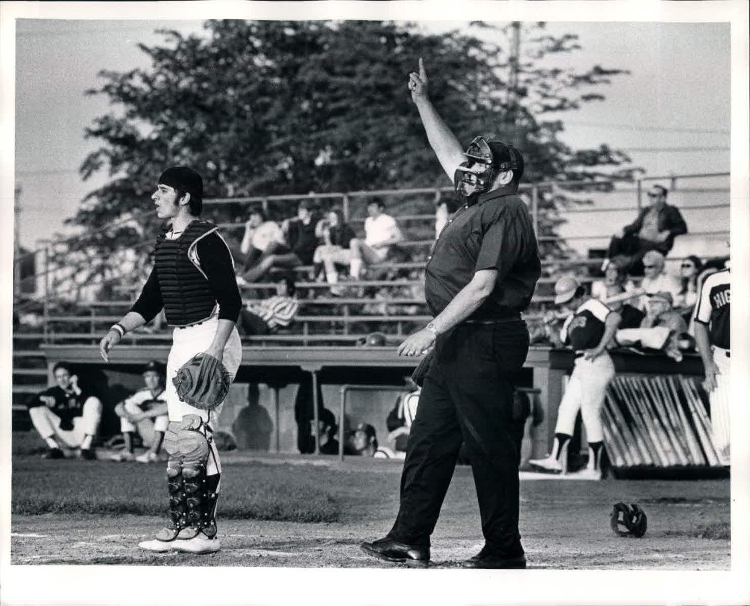 Lot Detail - 1970-95 Milwaukee Brewers TSN Collection Archives/SPORT  Magazine Archives Modern Photo (MEARS Photo LOA) - Lot of 340