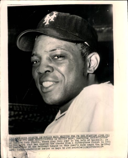 1954 Willie Mays New York Giants "The Sporting News Collection Archives" Original Photo (Sporting News Collection Hologram/MEARS Photo LOA)