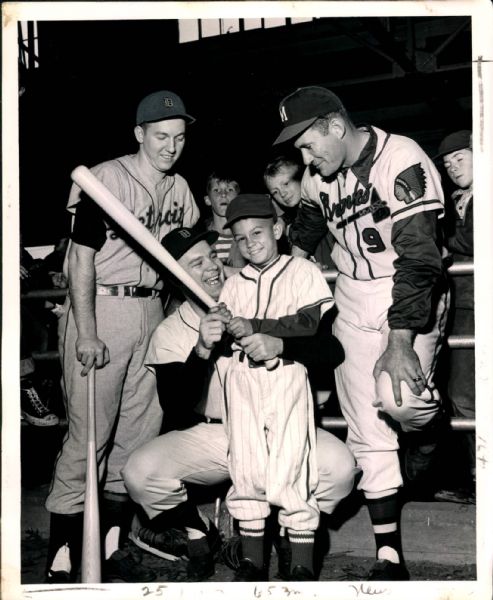 1953-59 circa Al Kaline Harvey Kuenn Joe Adcock "The Sporting News Collection Archives" Original 8" x 10" Photo (Sporting News Collection Hologram/MEARS Photo LOA)