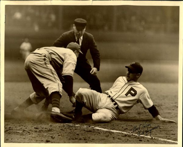 1939 Spud Davis Philadelphia Phillies "The Sporting News Collection Archives" Original Photo (Sporting News Collection Hologram/MEARS Photo LOA)