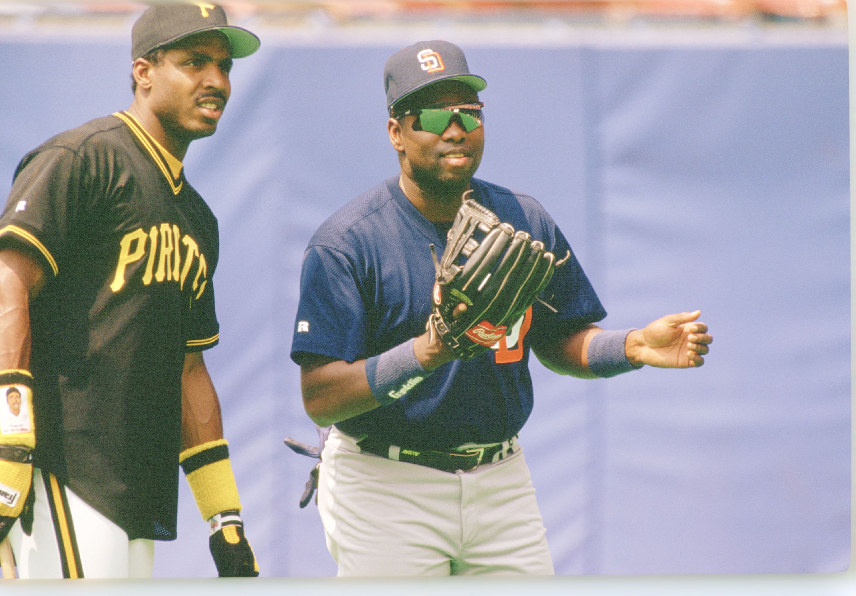 Barry Bonds on friendship with Tony Gwynn, being a dumbass & HOF 