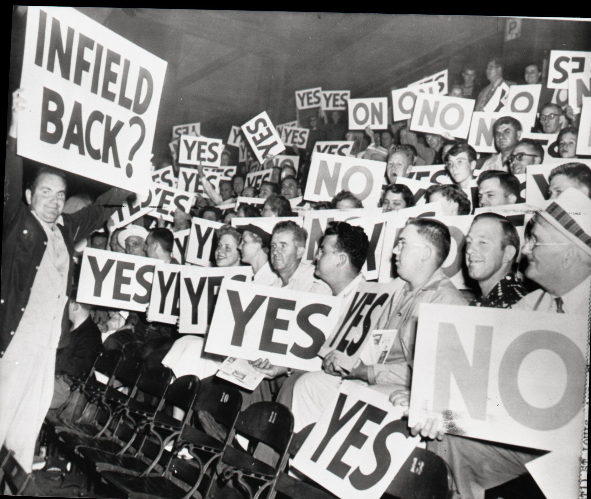 August 24, 1951: St. Louis Browns fans manage to get it right in Veeck  promotion – Society for American Baseball Research