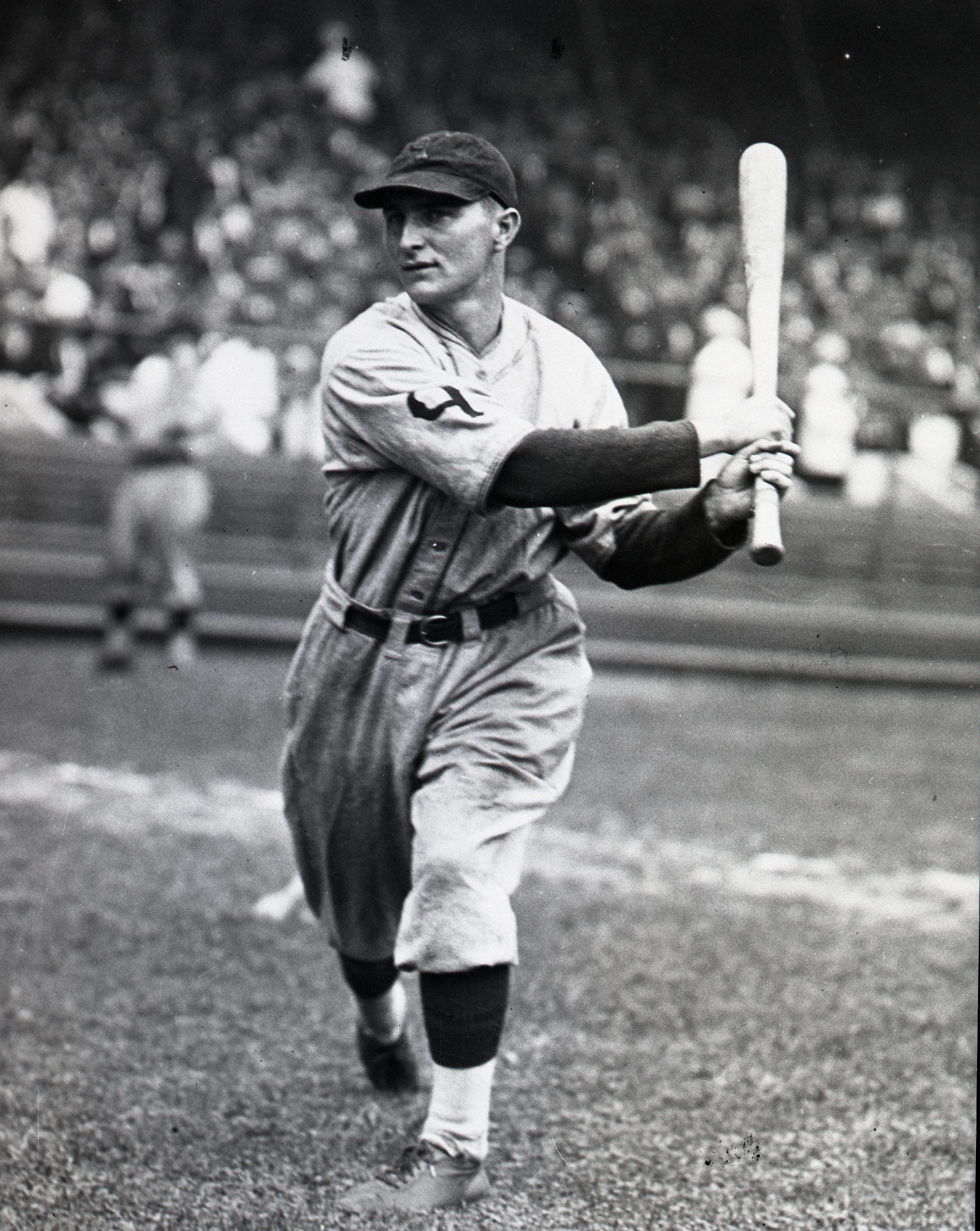 Lot Detail - 1931-33 PAUL WANER PITTSBURGH PIRATES GAME USED CAP WITH NAME  EMBROIDERED (MEARS LOA)