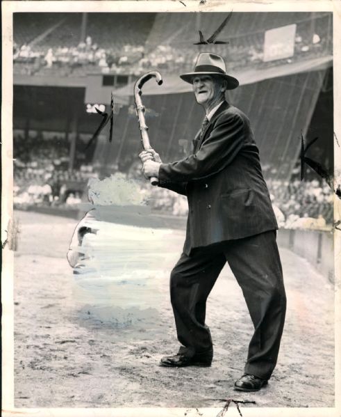 1947 Frank Bowerman New York Giant Old-Timer "The Sporting News Collection Archives" Original Photo (Sporting News Collection Hologram/MEARS Photo LOA)