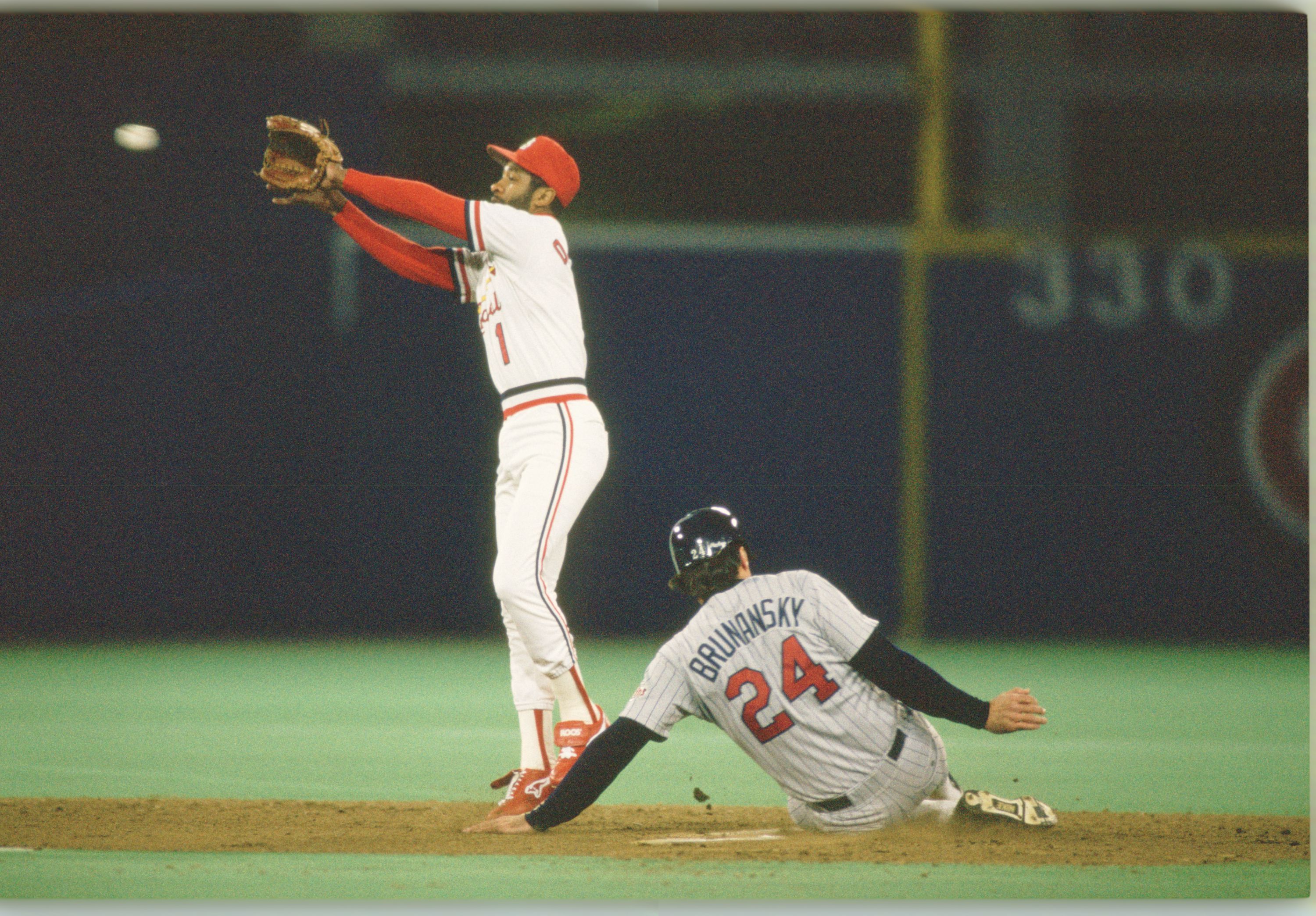 Lot Detail - 1985-87 St. Louis Cardinals #1 Minor League Game Worn Jersey &  1987 Hall of Famer Ozzie Smith Game Worn Pants (MEARS Auction LOA)