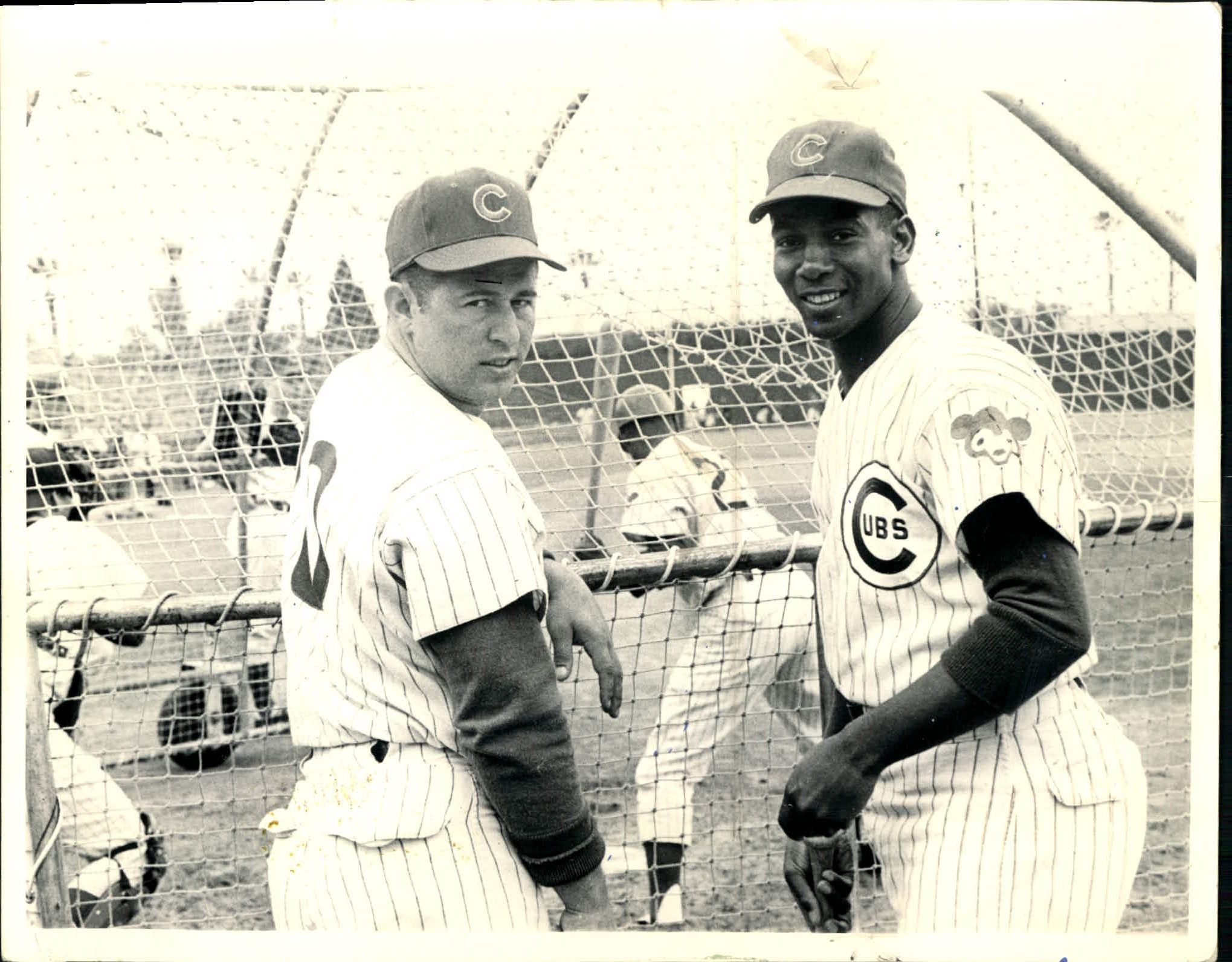 The day Ernie Banks came to see his photos – Hartford Courant