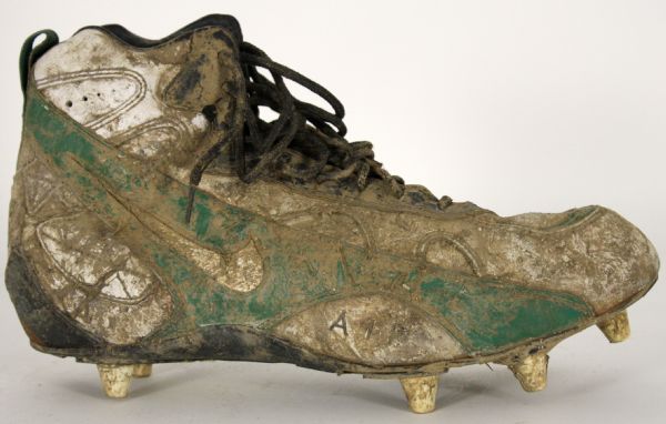 1996-97 Adam Timmerman "Mud Bowl" NFC Divisional Playoff Game Used Cleat - 1/4/97 - Green Bay Packers vs. San Francisco 49ers – Super Bowl XXXI Championship Season