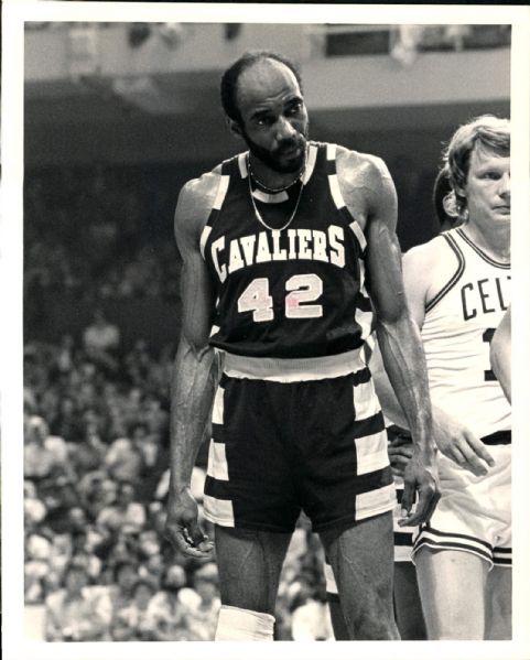 1976-77 Nate Thurmond Cleveland Cavaliers "SPORT Magazine Collection Archives" Original Photos (MEARS Photo LOA) - Lot of 2