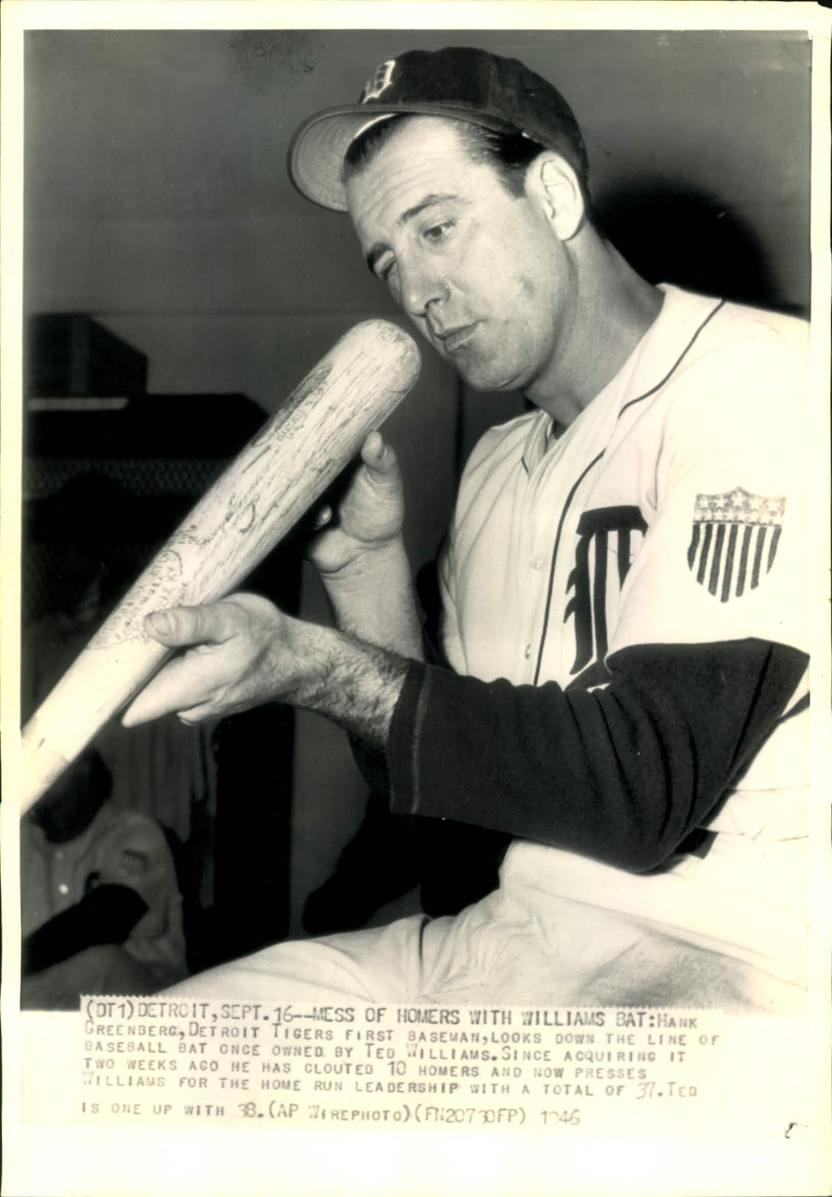 Lot Detail 1945 46 Hank Greenberg Detroit Tigers The Sporting News