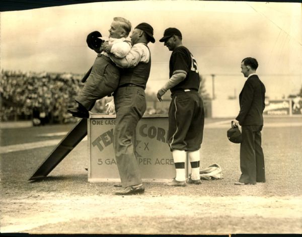 1930s circa Beaumont Exporters (Texas League) Opening Day Festivities "The Sporting News Collection Archives" Original 7.5" x 10" Photo (Sporting News Collection Hologram/MEARS Photo LOA)