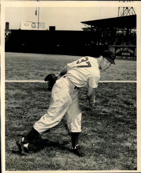 1947-49 Buddy Lively Cincinnati Reds "The Sporting News Collection Archives" Original Photo (Sporting News Collection Hologram/MEARS Photo LOA)