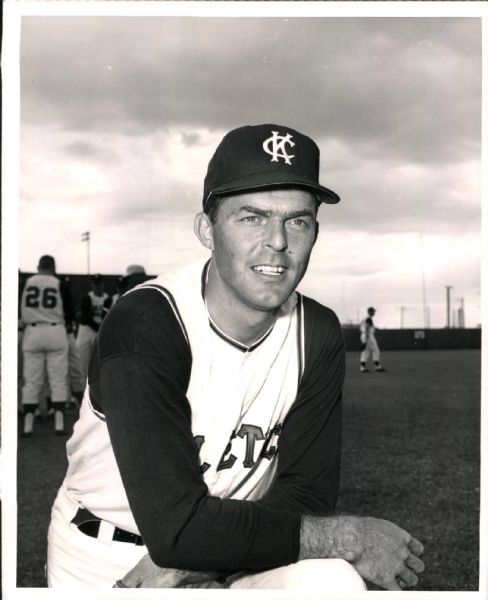 1965 Jim Landis Kansas City Athletics "The Sporting News Collection Archives" Original 8" x 10" Photo (Sporting News Collection Hologram/MEARS Photo LOA)