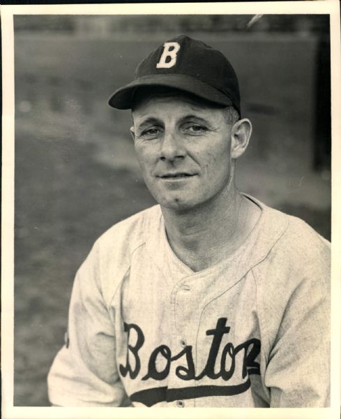 1945 Bob Logan Boston Braves "The Sporting News Collection Archives" Original 8" x 10" Photo (Sporting News Collection Hologram/MEARS Photo LOA)