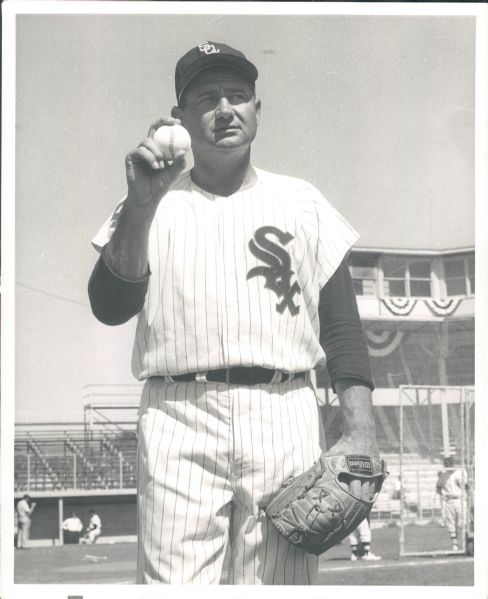 1941-82 Early Wynn Senators White Sox Indians Twins "The Sporting News Collection Archives" Original Photos (Sporting News Collection Hologram/MEARS Photo LOA) - Lot of 22