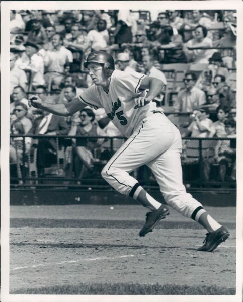 1967-71 Brooks Robinson Baltimore Orioles "The Sporting News Collection Archives" Original 8" x 10" Photos (Sporting News Collection Hologram/MEARS Photo LOA) - Lot of 2