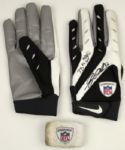 2007 Greg Olsen Chicago Bears Game Worn Signed Receiver Gloves Oct. 28 vs. Lions From Second Career TD Game - (MEARS Auction LOA  & JSA)