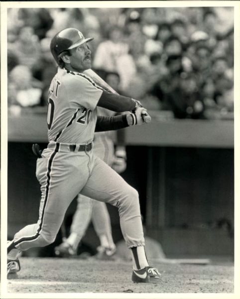 1986-88 Mike Schmidt Philadelphia Phillies "The Sporting News Collection Archives" Original Photo (Sporting News Collection Hologram/MEARS Photo LOA) - Lot of 5