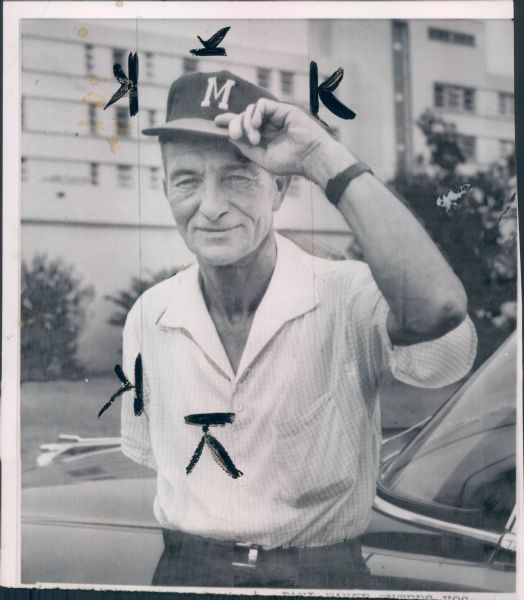 1927-65 Paul Waner Milwaukee Braves Pittsburgh Pirates "The Sporting News Collection Archives" Original Photos (Sporting News Collection Hologram/MEARS Photo LOA) - Lot of 7
