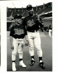 1985-87 Kirby Puckett Minnesota Twins The Sporting News Collection Archives Original 8 x 10 Photo (Sporting News Collection Hologram/MEARS Photo LOA) - Lot of 10