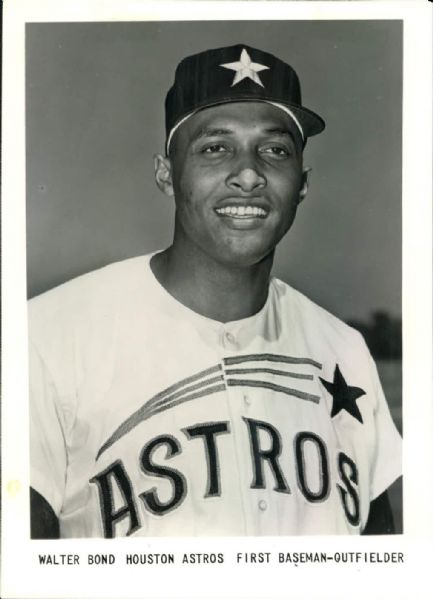 1965 Walter Bond Houston Astros "The Sporting News Collection Archives" Original Photo (Sporting News Collection Hologram/MEARS Photo LOA)