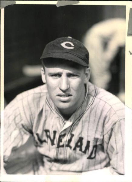 1933 Hal Trosky Cleveland Indians "The Sporting News Collection Archives" Original 5" x 7" Photo (Sporting News Collection Hologram/MEARS Photo LOA)